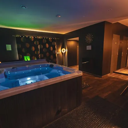 L'espace Detente 瓦朗西纳